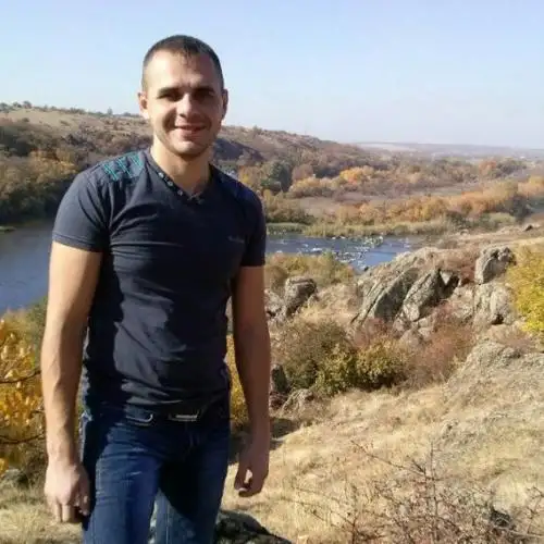 Viktor, 44Ізраїль