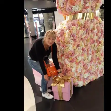 Yuliya, 49Ізраїль