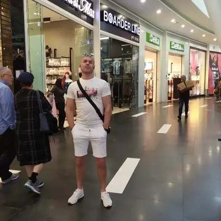Giovanni, 44Україна 
