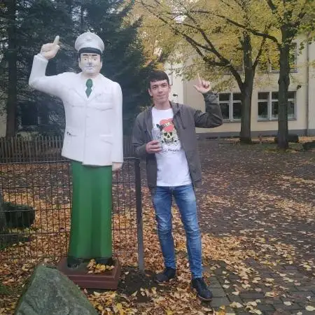 Max, 31Україна 