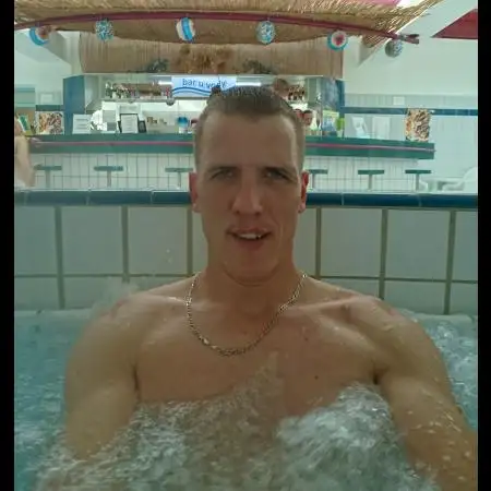 Miki, 38Україна 