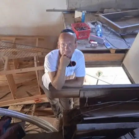 Vitaliy, 43Україна 