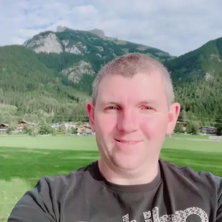 Johann, 43Україна