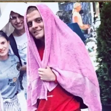 Slavik, 28Україна 