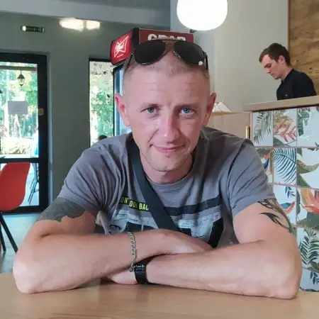 Aleksey, 44Україна 