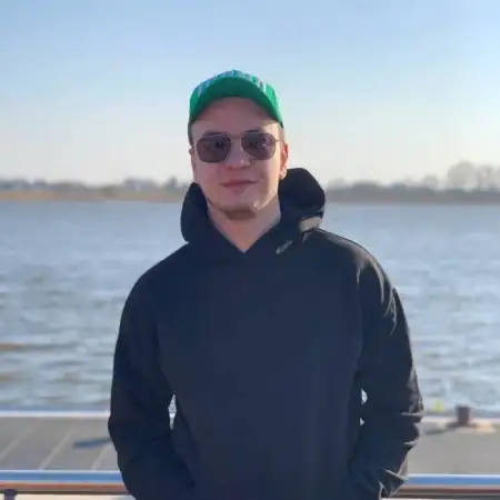 Oleksandr, 29Україна 