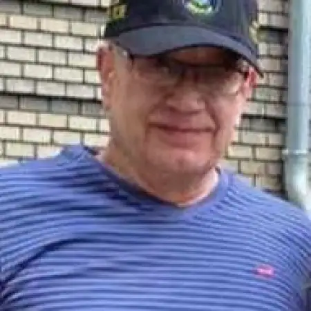 Oleg, 69Україна 