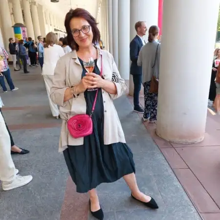 Lucia, 56Україна 