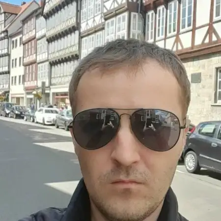 Mihailo, 39Німеччина 