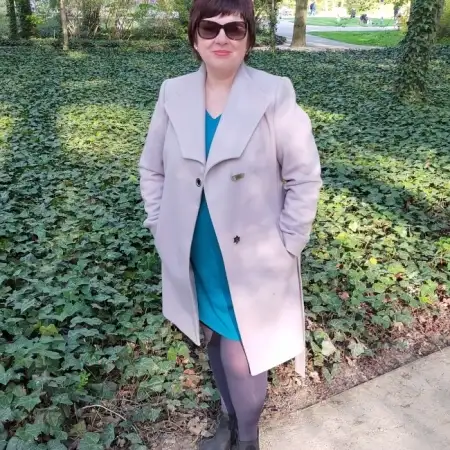 Alla, 52