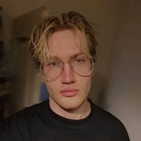 Roman, 25Україна 