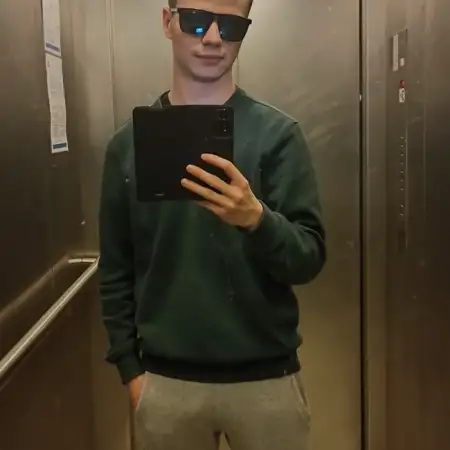Maksym, 23Україна 