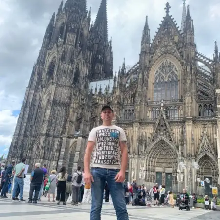 Maksim, 42Німеччина