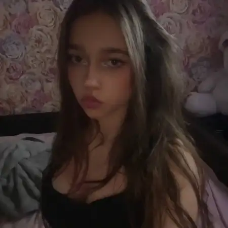 Polina, 20США 