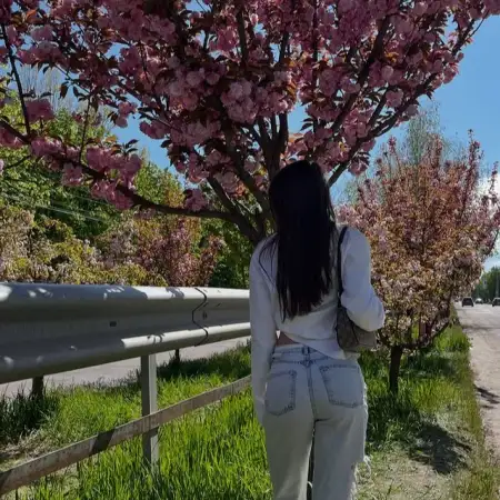 Polina, 20США 