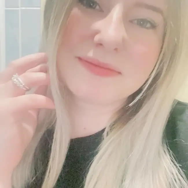 Mari, 29, Німеччина - UA WUAMBA