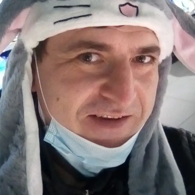 Maksim, 47
