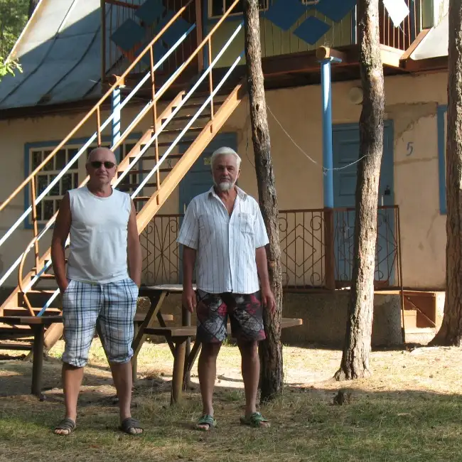 Vlad, 68